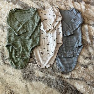 Carters 3 pack Long-Sleeve Onesies (boys) 9 months